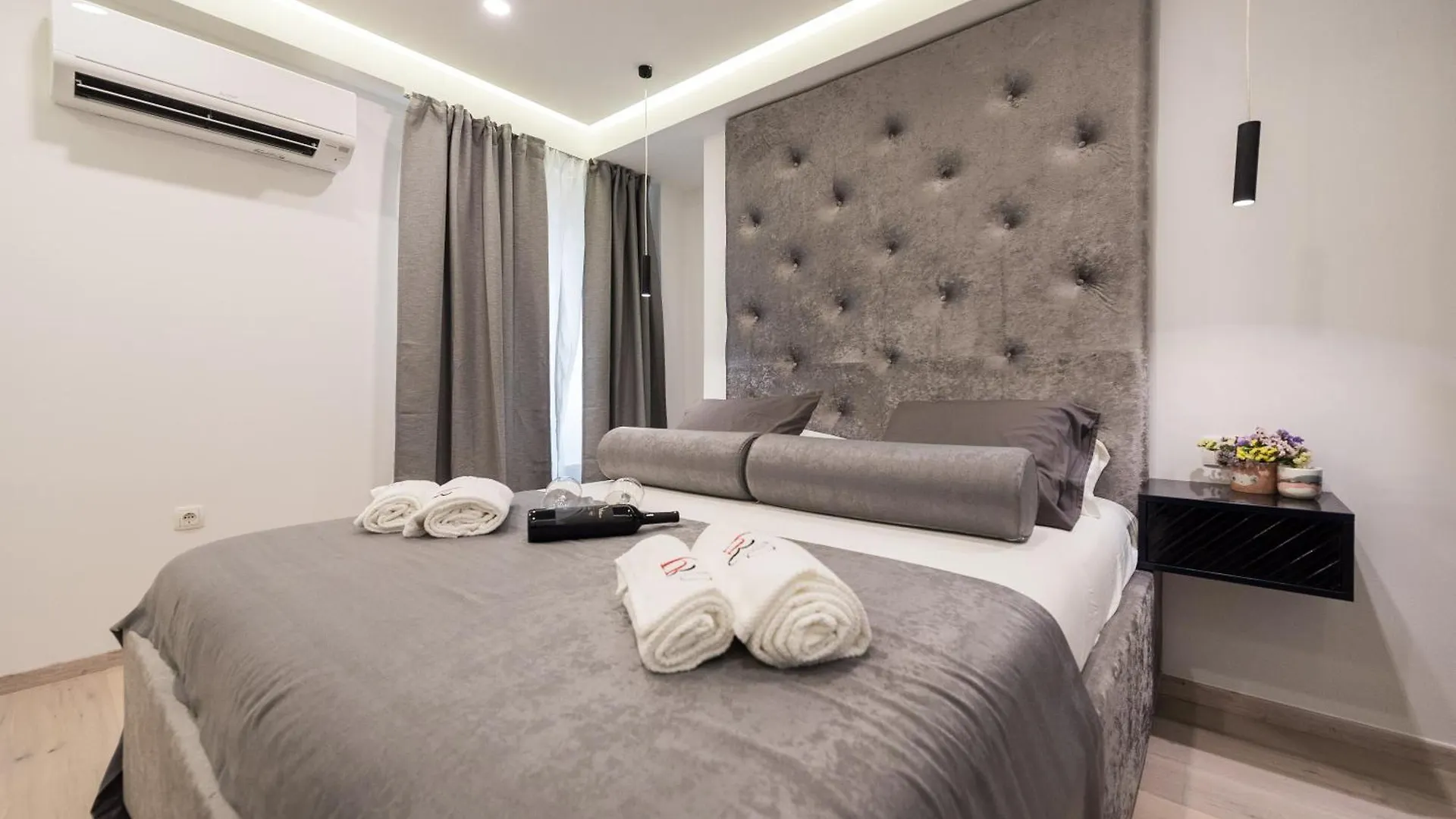 10 Heritage Rooms Zadar 0*,