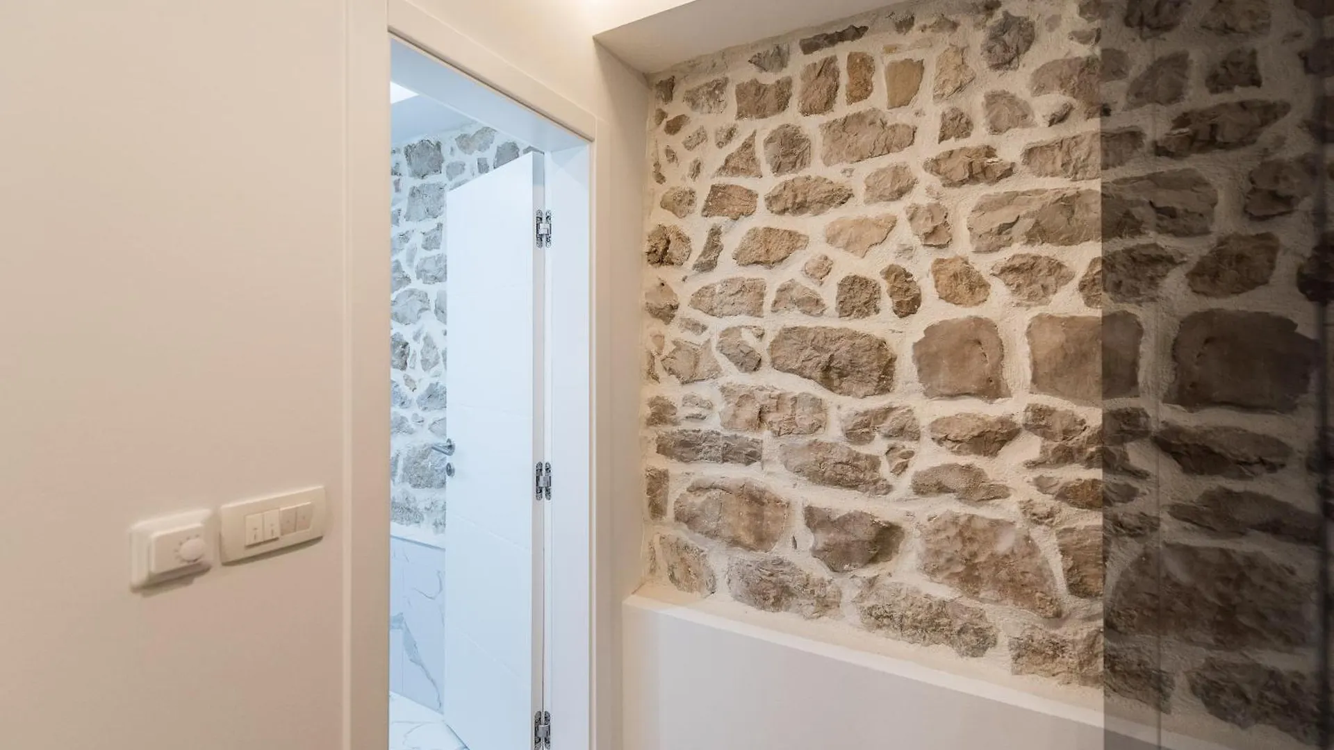 Apartment 10 Heritage Rooms Zadar